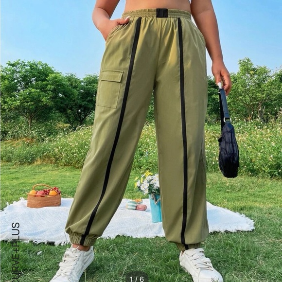 Pants & Jumpsuits Olive Green Cargo Pants Poshmark